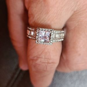 Square shape fashion crystal ring